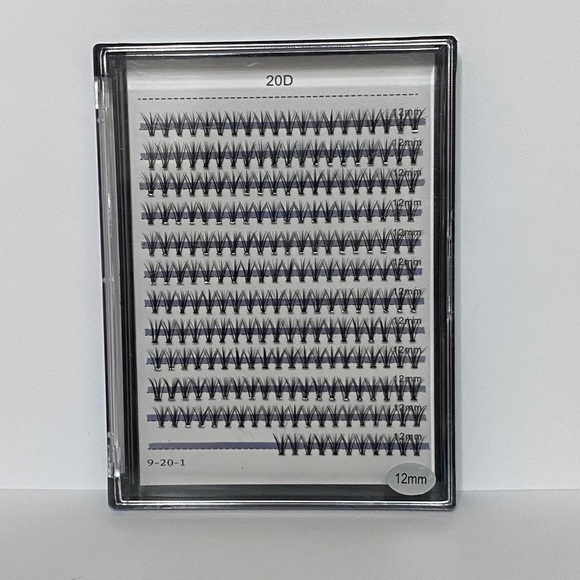 Individual Lashes in 12mm, 14mm and 16mm - Picture 2 of 4